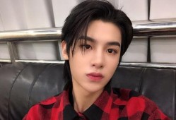 娱乐大爆料黄明昊