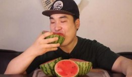 吃瓜网红小孩,揭秘吃瓜网红小孩的趣味生活