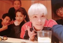 娱乐圈爆料男星孕产,男星喜当爸，孕产之谜引热议